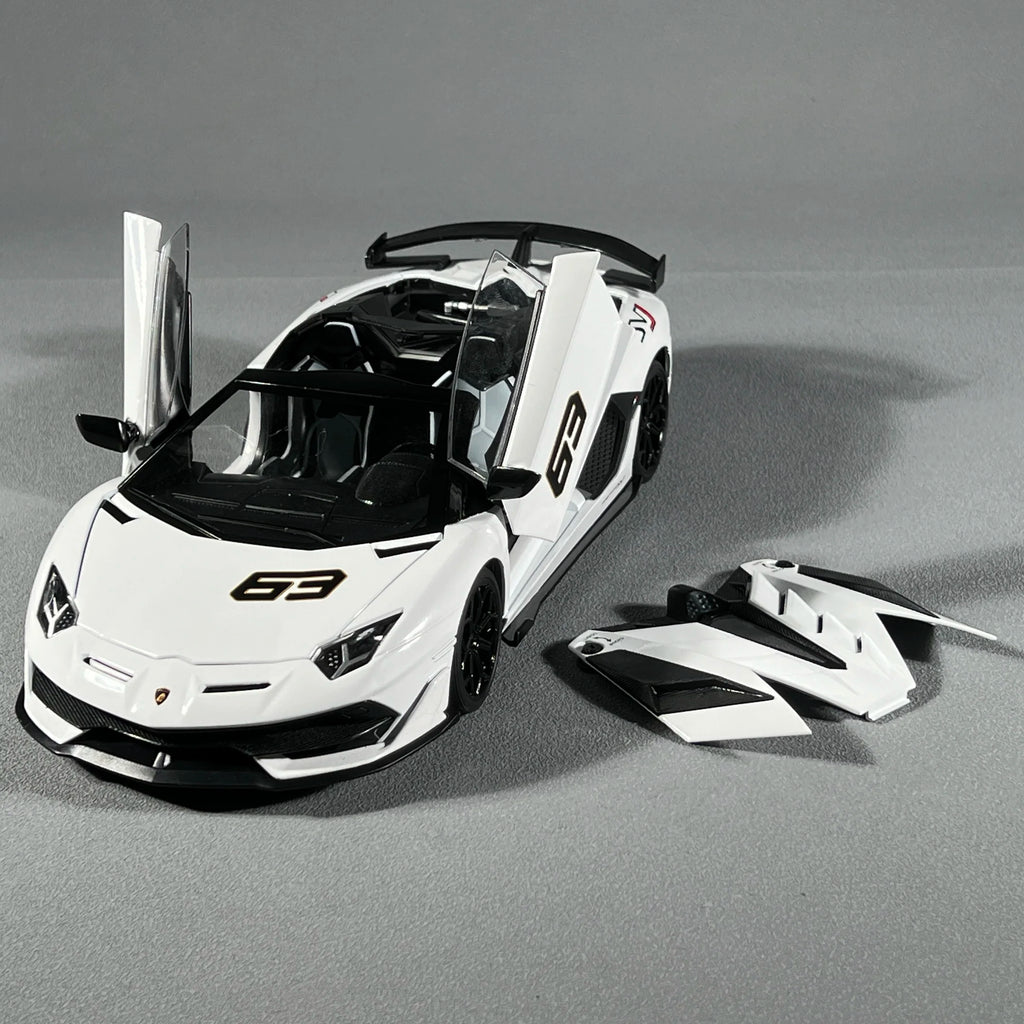 Lamborghini Aventador SVJ 1:18